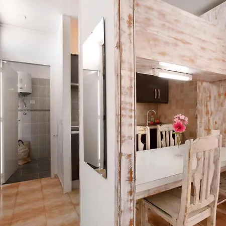 Ten-bel Spring Time Apartment